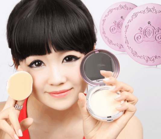 द. कोरिया में छोटे बच्चियों के लिए खुले ब्यूटी पार्लर, लोग कर रहे इसका विरोध