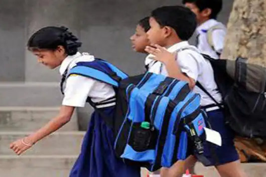 यूपी सरकार का बड़ा फैसला, कक्षा आठ तक के सभी स्कूल 24 से 31 मार्च तक बंद रहेंगे