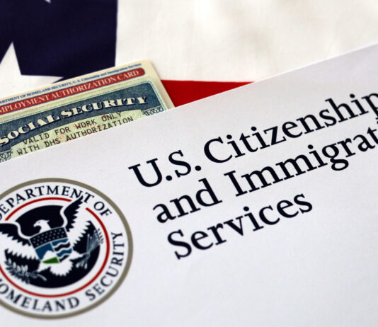 US Deports 104 Illegal Indian Immigrants in Military Aircraft: First Mass Deportation Under Trump’s Crackdown Illegal Indian Immigrants